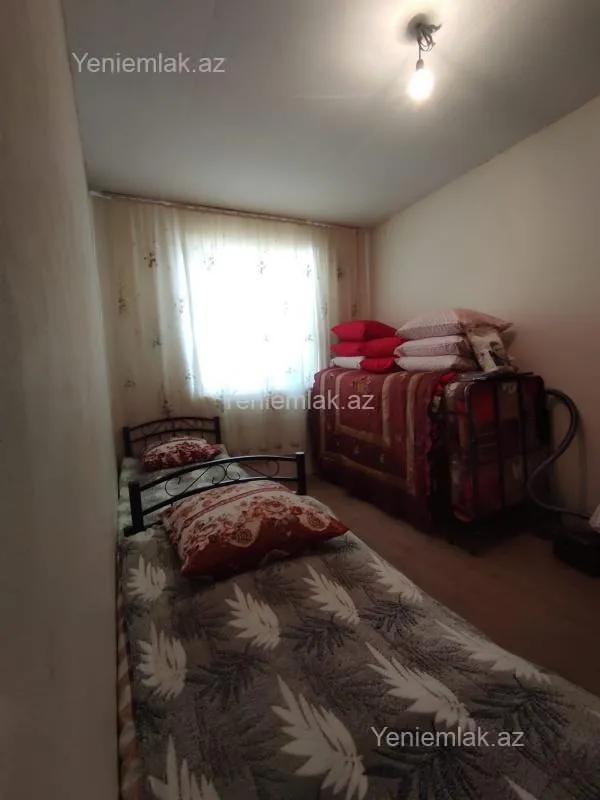 Satılır 3 otaqlı həyət evi 100 m²