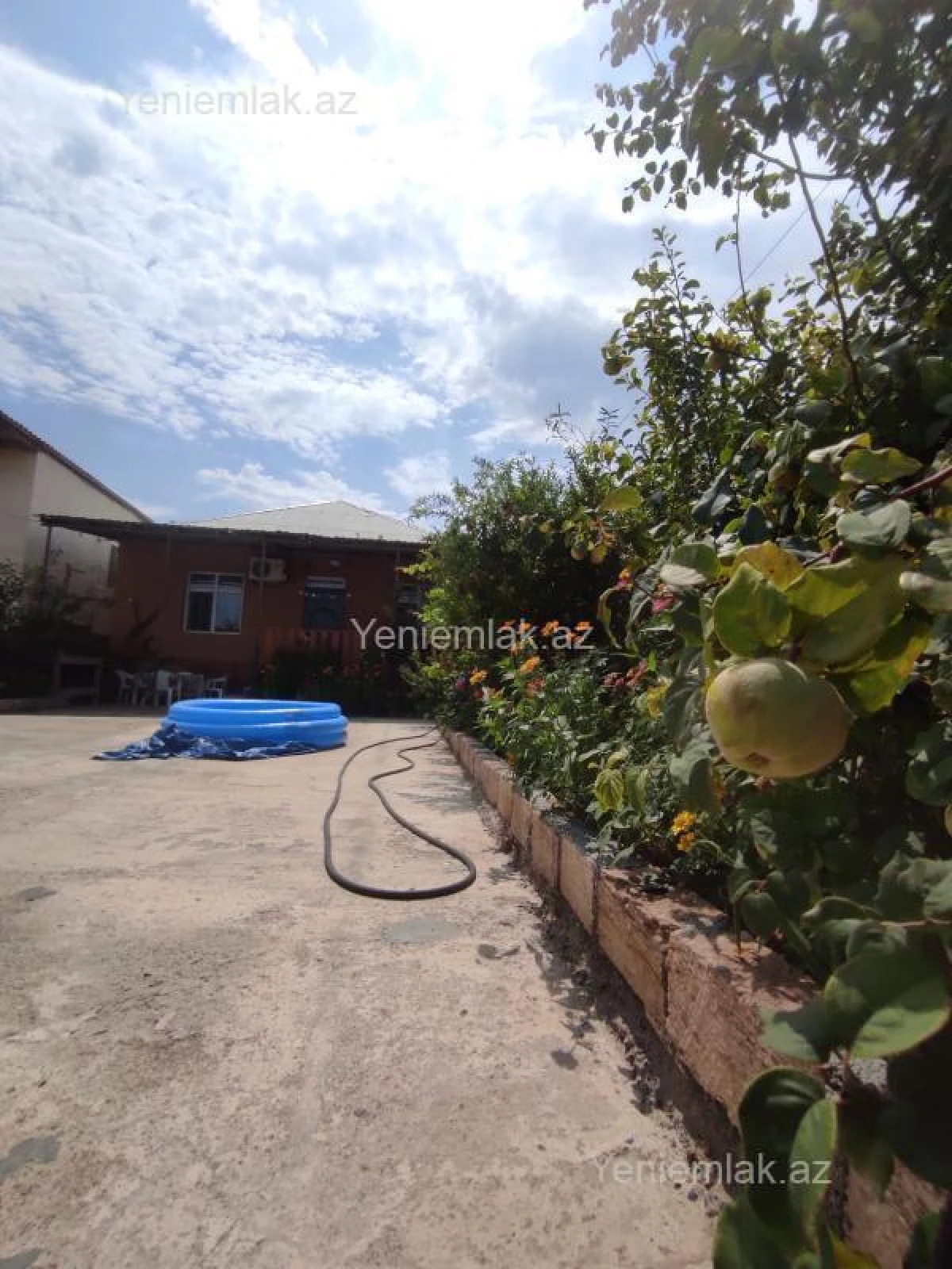 Satılır 3 otaqlı həyət evi 100 m²