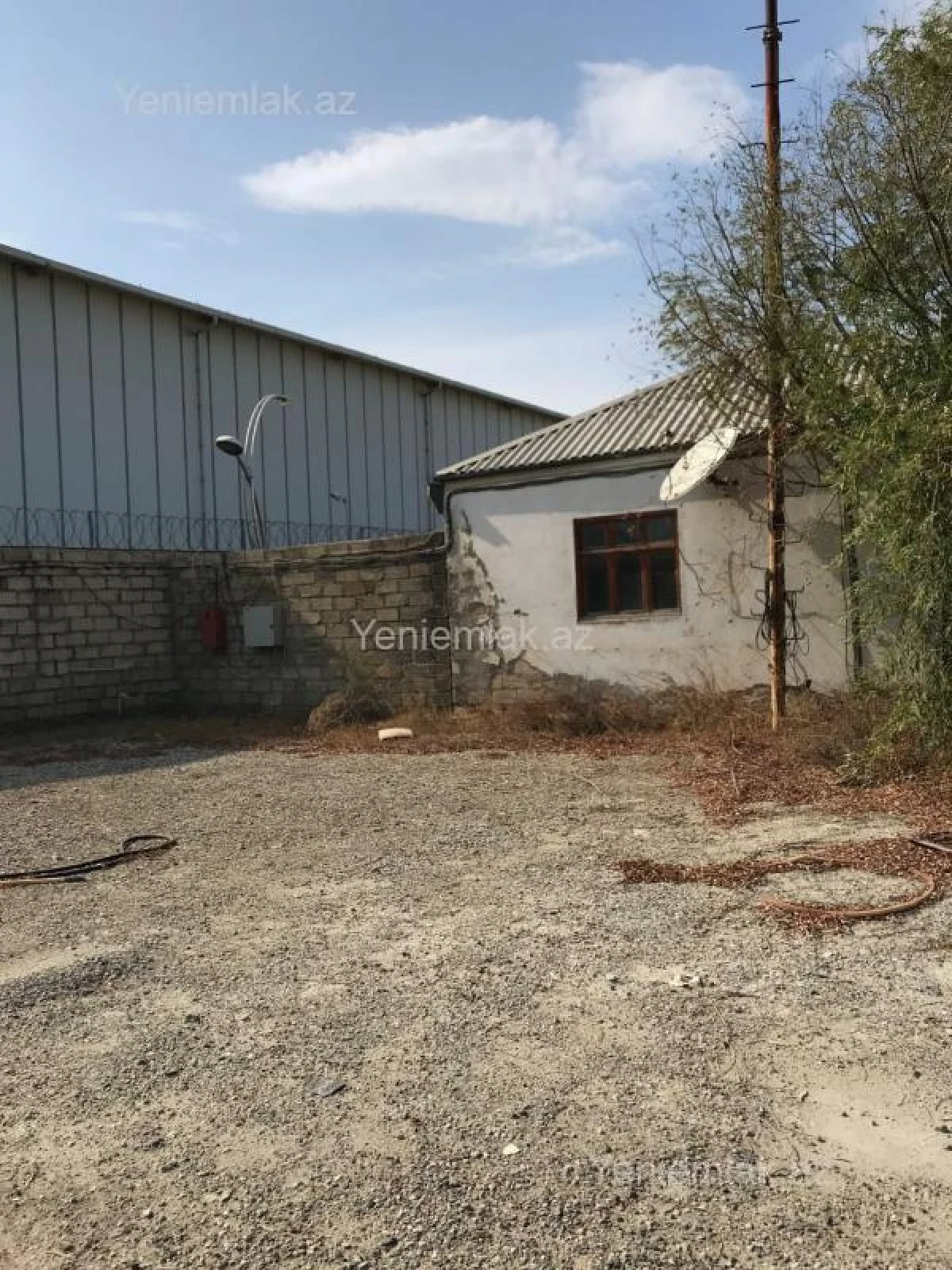 Satılır 1 otaqlı obyekt 100 m²