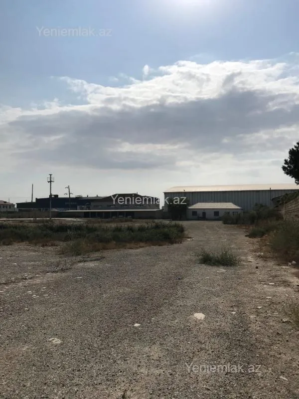 Satılır 1 otaqlı obyekt 100 m²