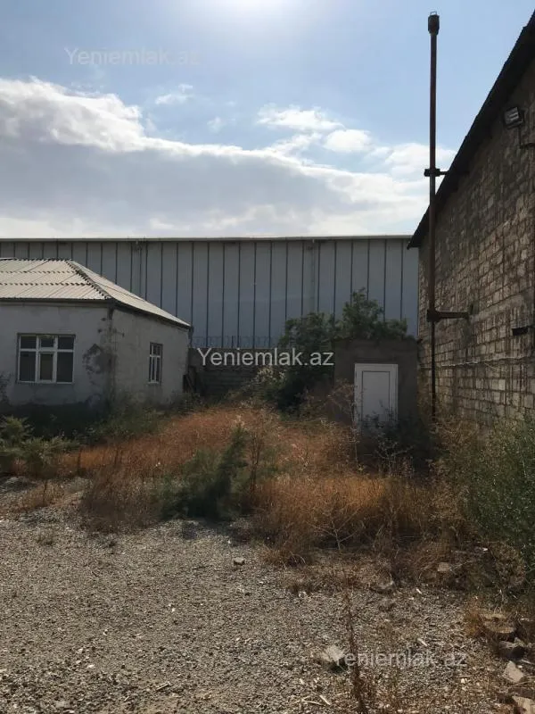 Satılır 1 otaqlı obyekt 100 m²