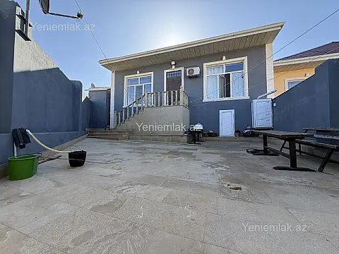 Satılır 3 otaqlı həyət evi 100 m²