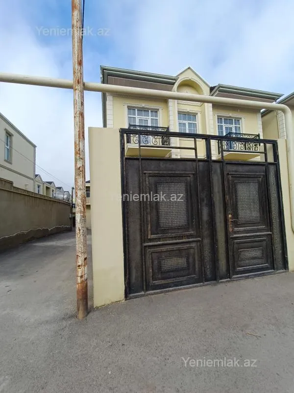 Satılır 6 otaqlı həyət evi 150 m²