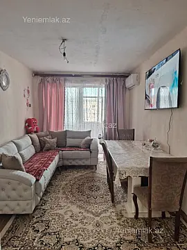 Satılır 4 otaqlı köhnə tikili 90 m²