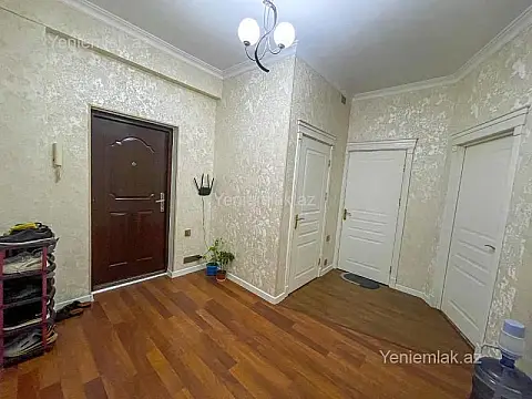 Satılır 3 otaqlı yeni tikili 81 m²
