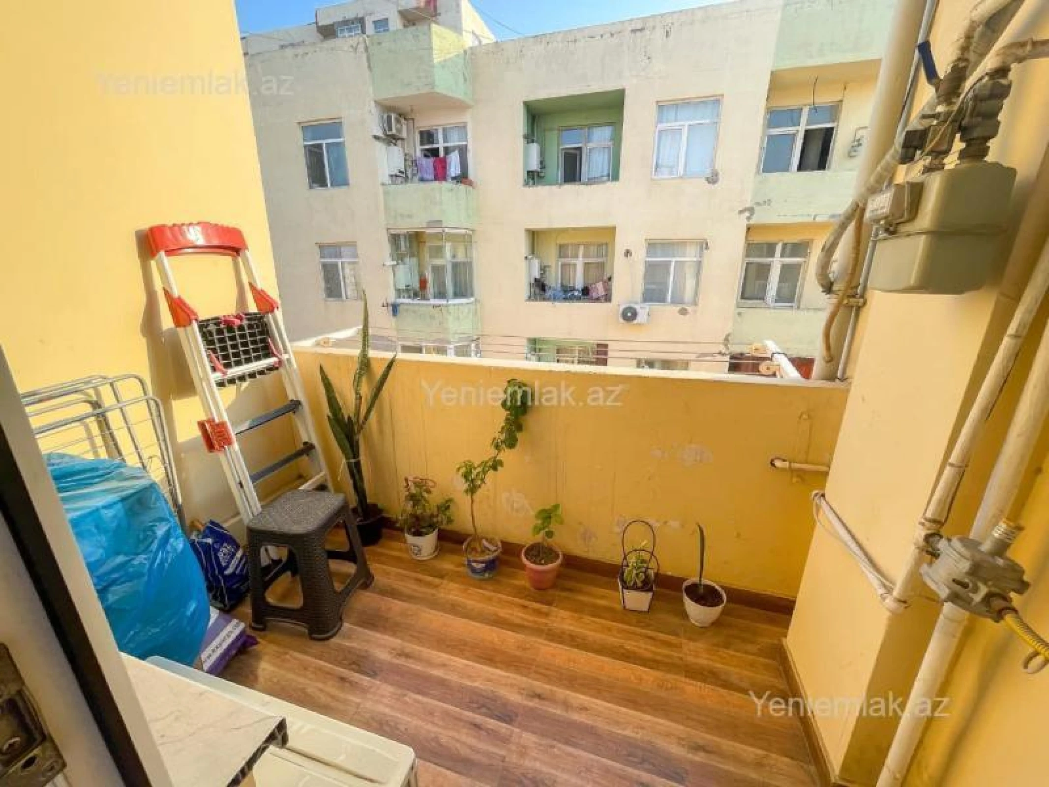 Satılır 3 otaqlı yeni tikili 81 m²