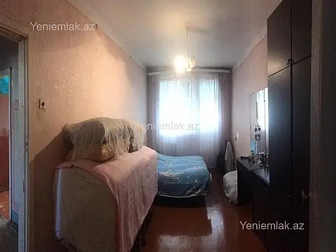 Satılır 3 otaqlı köhnə tikili 80 m²