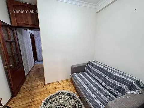 Satılır 2 otaqlı köhnə tikili 50 m²