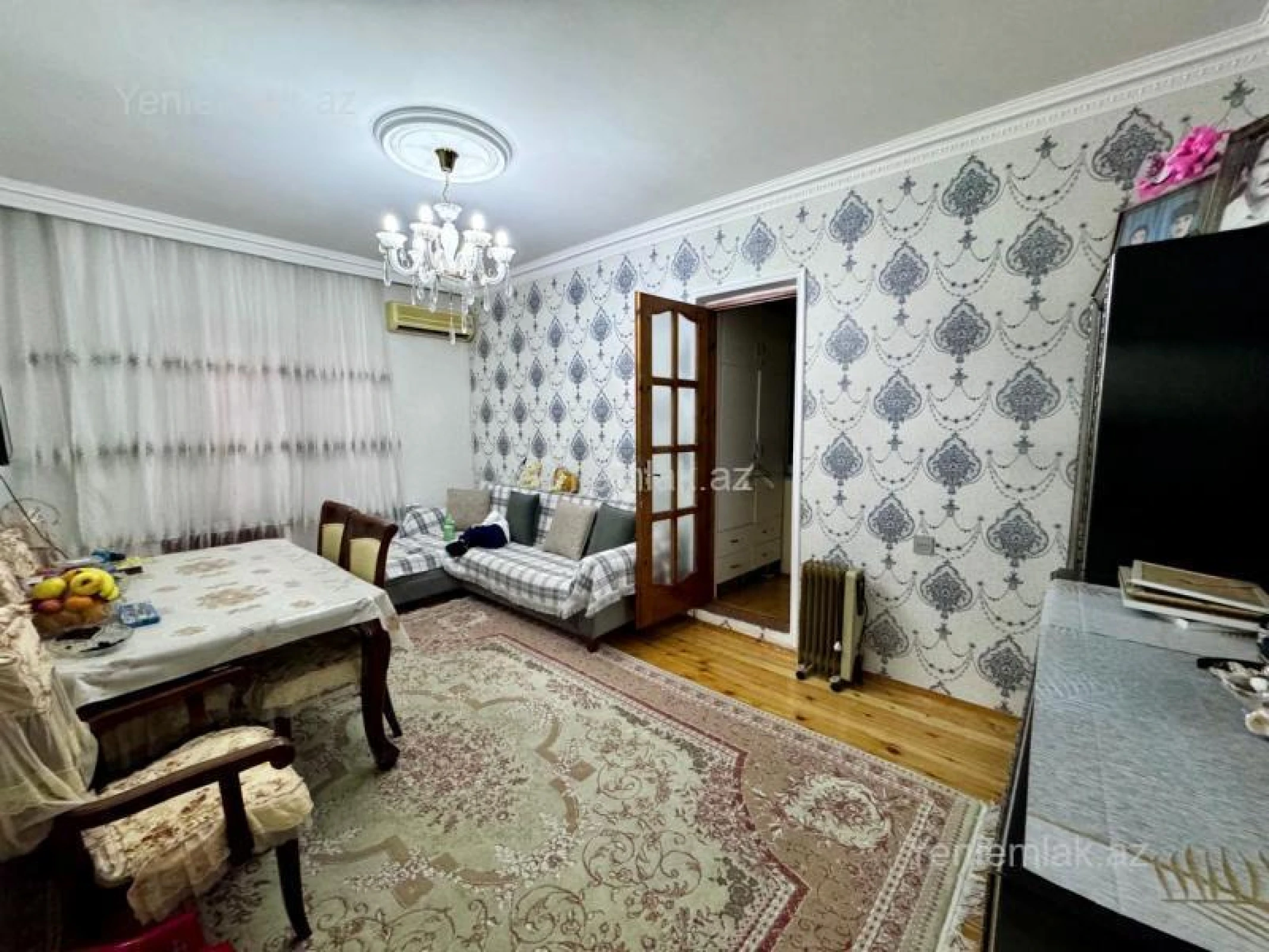 Satılır 2 otaqlı köhnə tikili 50 m²