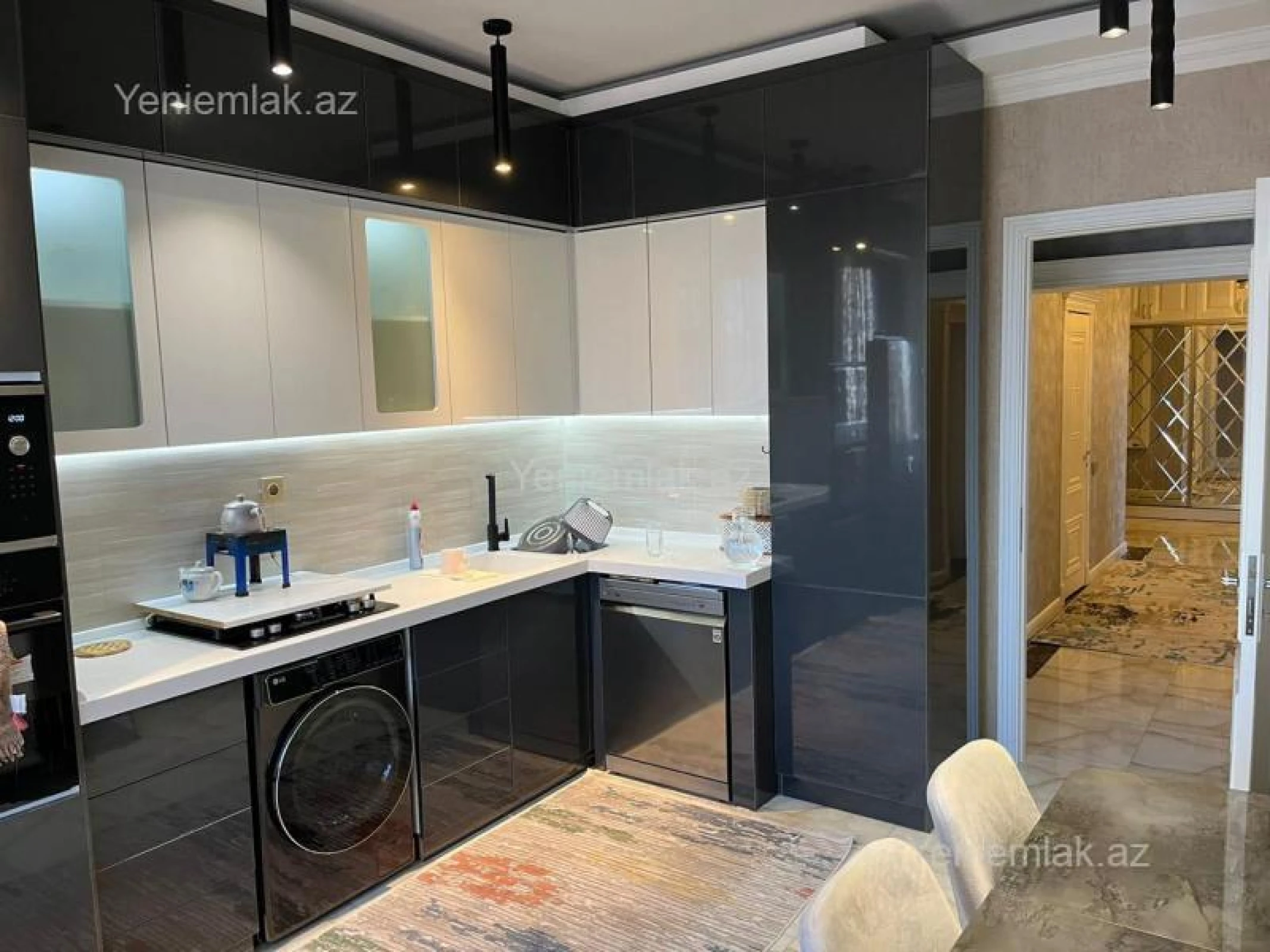 Satılır 4 otaqlı yeni tikili 189 m²