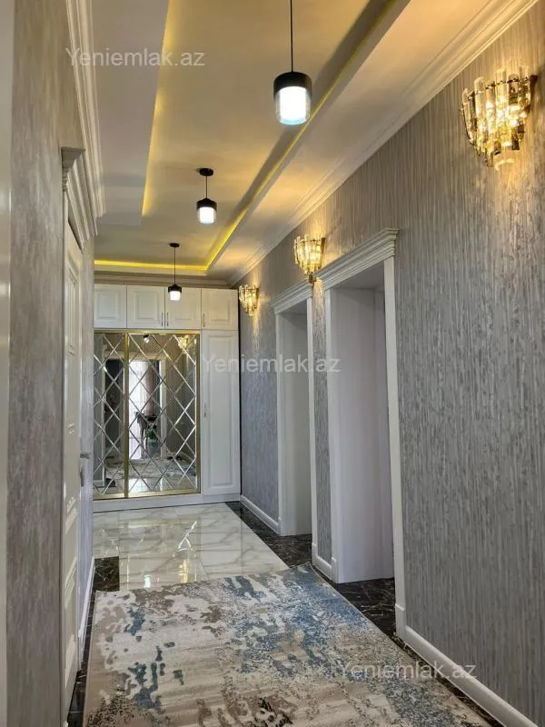 Satılır 4 otaqlı yeni tikili 189 m²