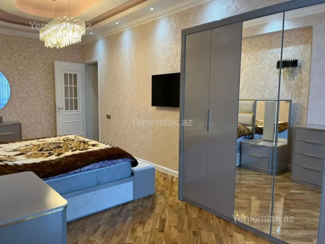 Satılır 4 otaqlı yeni tikili 189 m²