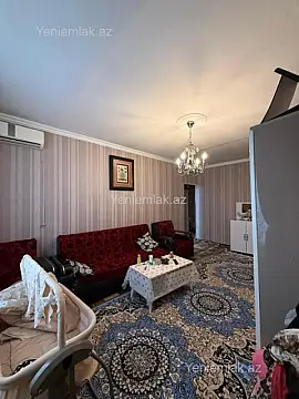Satılır 3 otaqlı köhnə tikili 80 m²