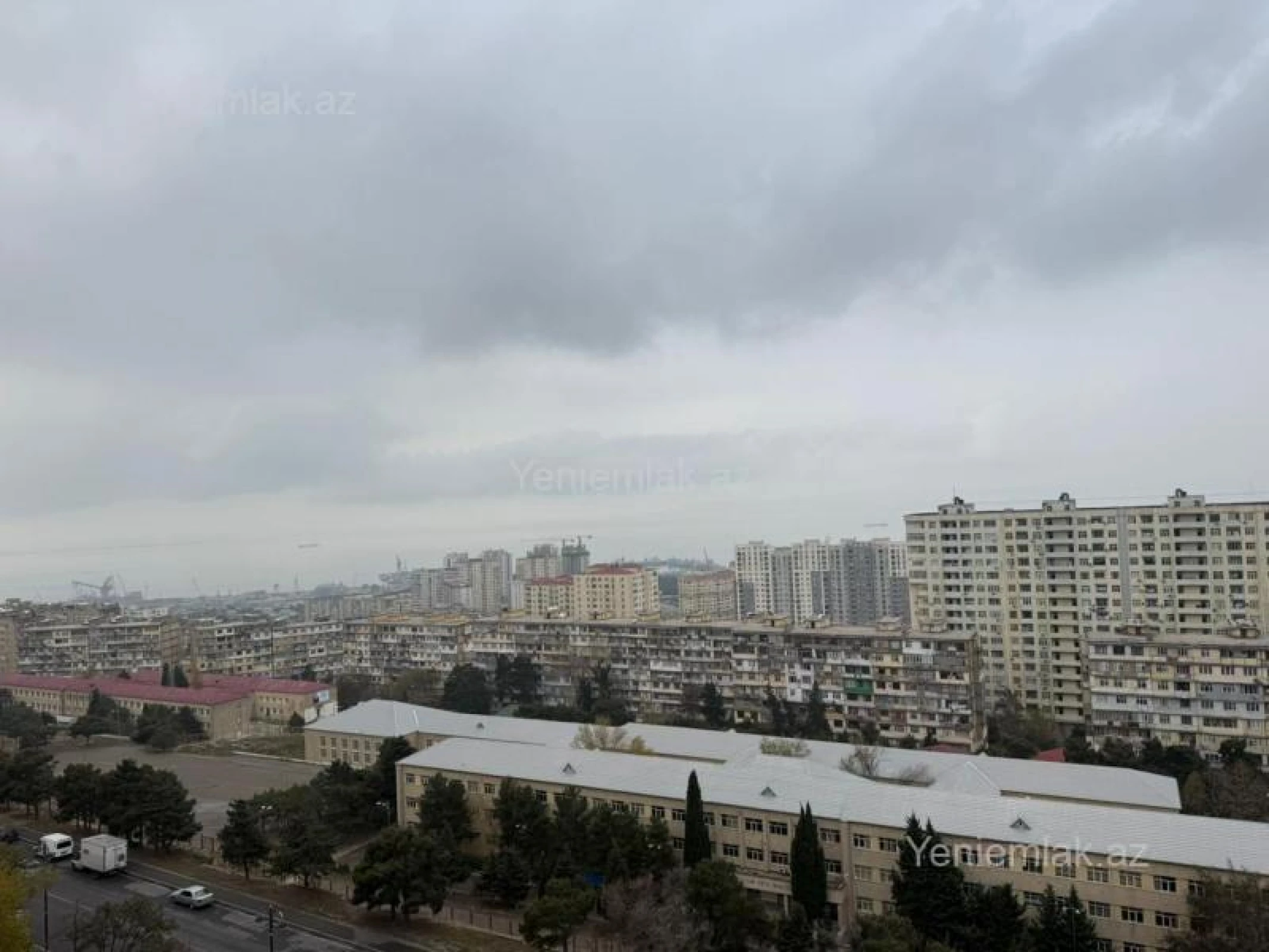 Satılır 3 otaqlı köhnə tikili 80 m²