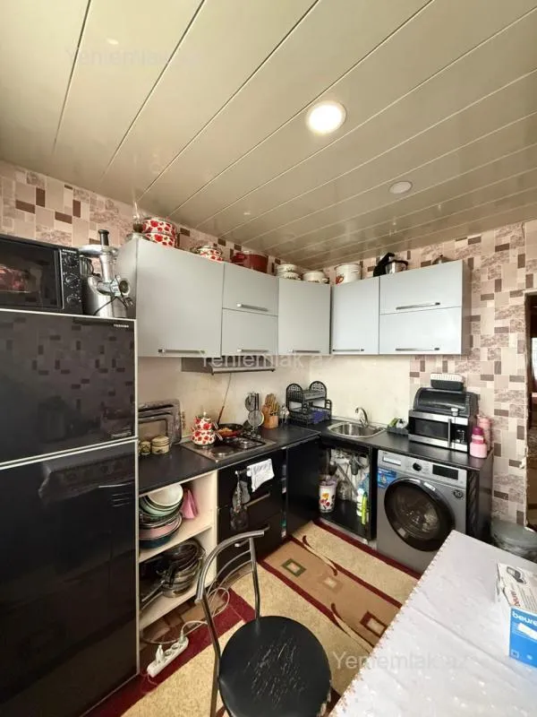 Satılır 3 otaqlı köhnə tikili 80 m²