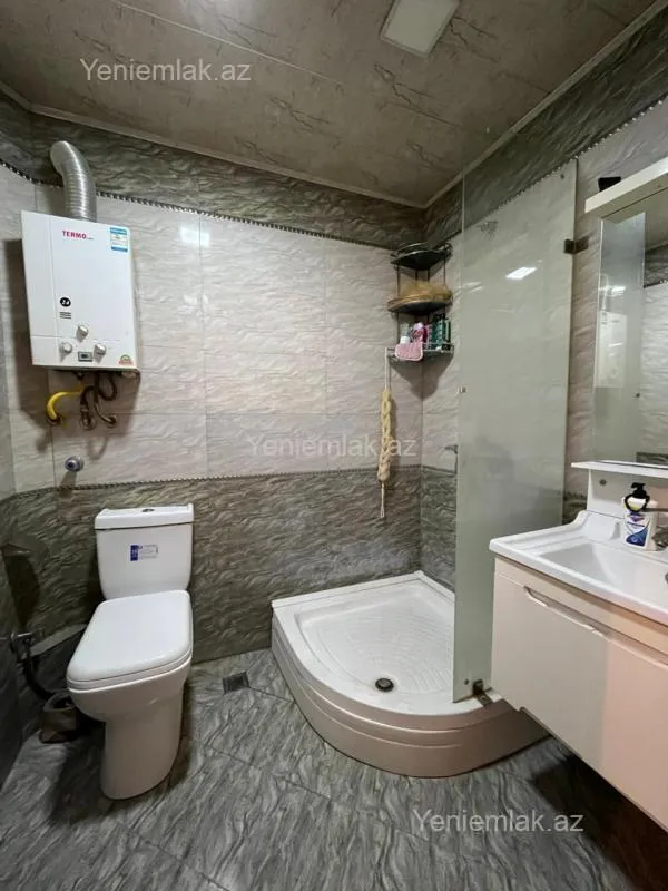 Satılır 1 otaqlı köhnə tikili 40 m²
