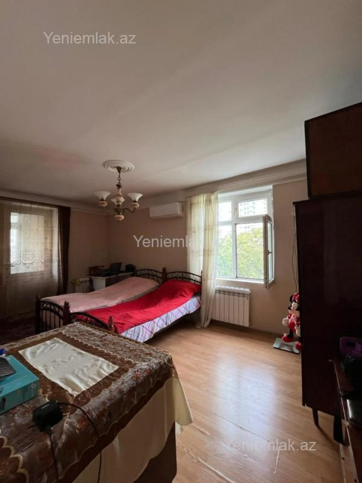 Satılır 1 otaqlı köhnə tikili 40 m²