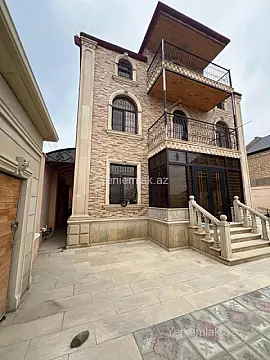 Satılır 6 otaqlı həyət evi 300 m²