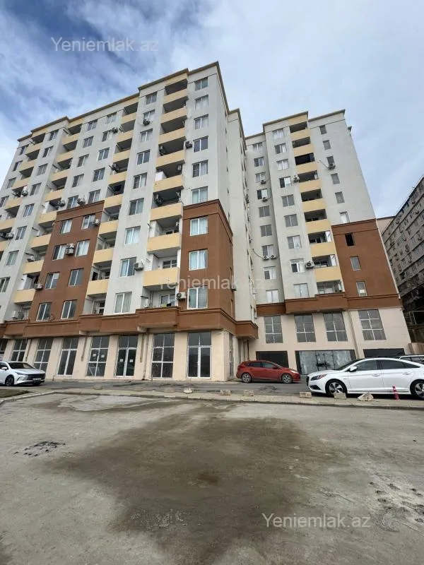 Satılır 3 otaqlı yeni tikili 75 m²