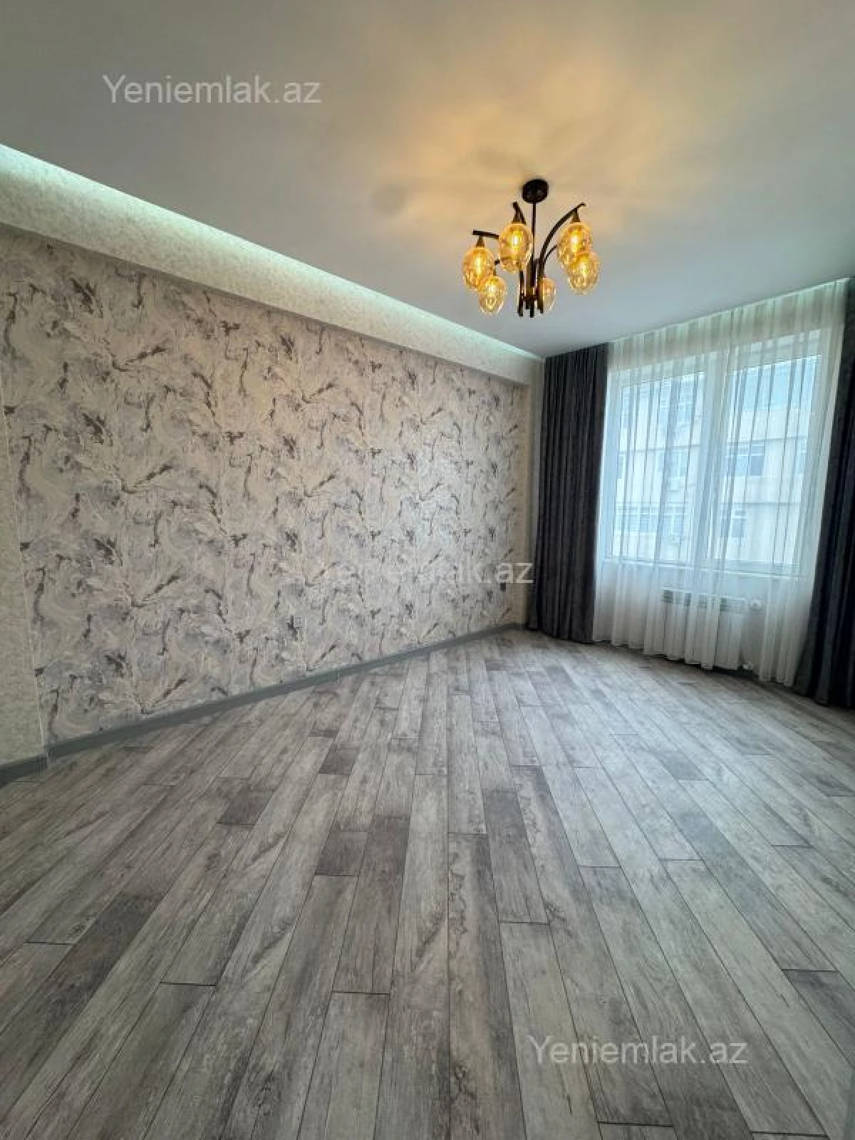 Satılır 3 otaqlı yeni tikili 75 m²