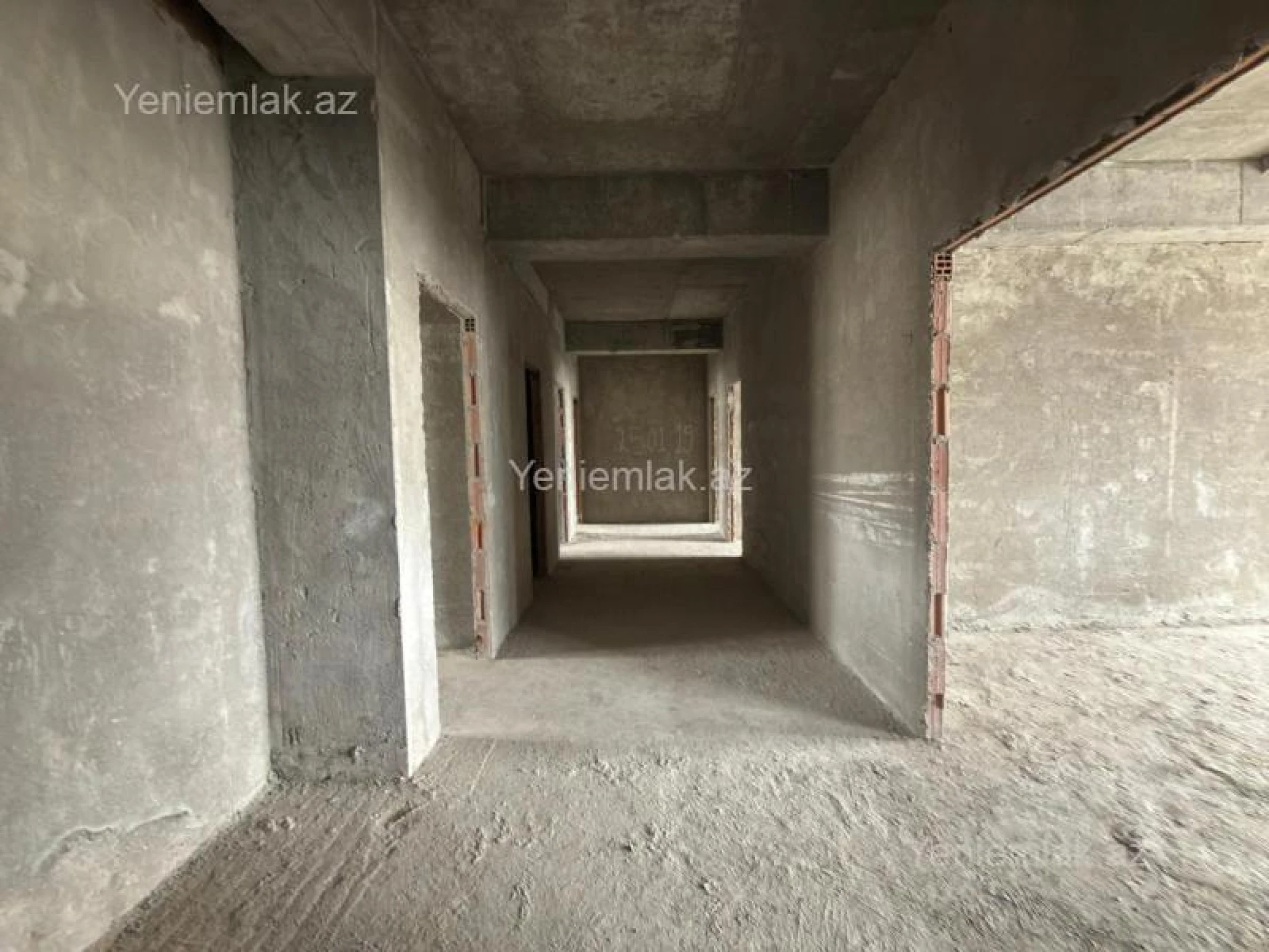 Satılır 5 otaqlı yeni tikili 206 m²