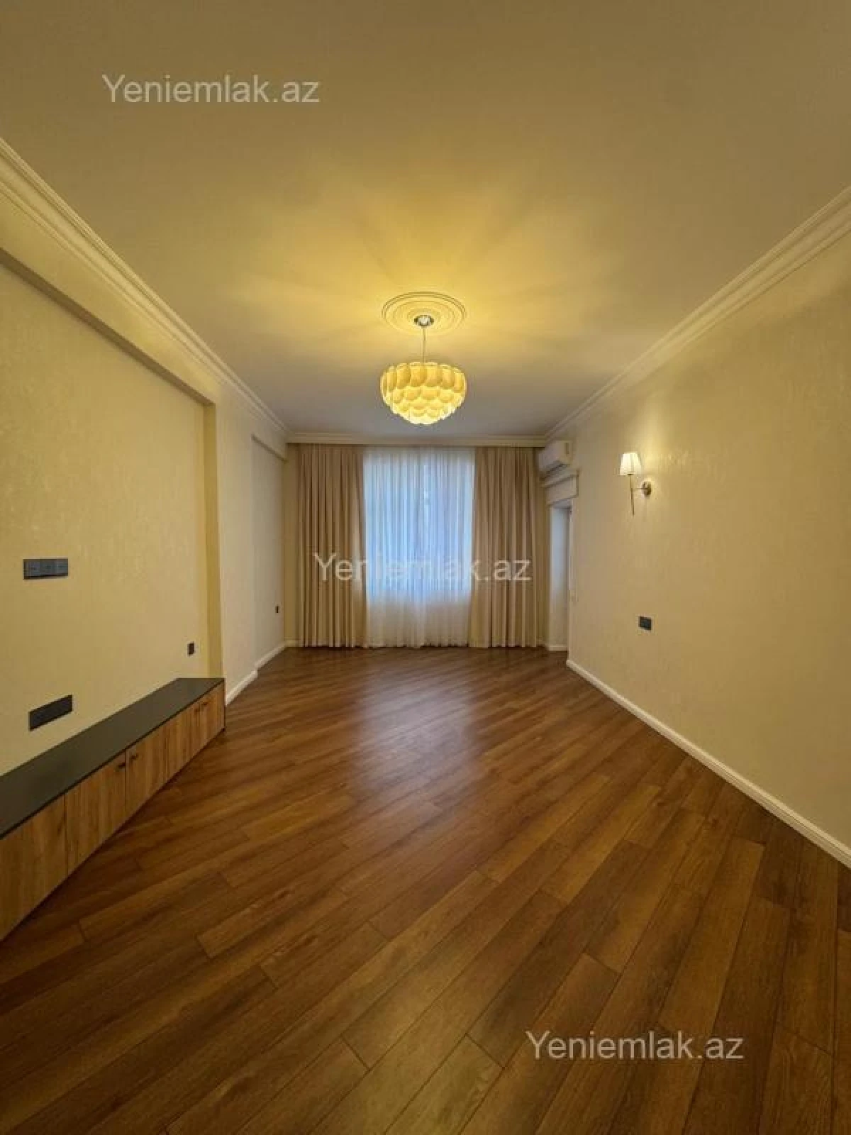 Satılır 3 otaqlı yeni tikili 105 m²