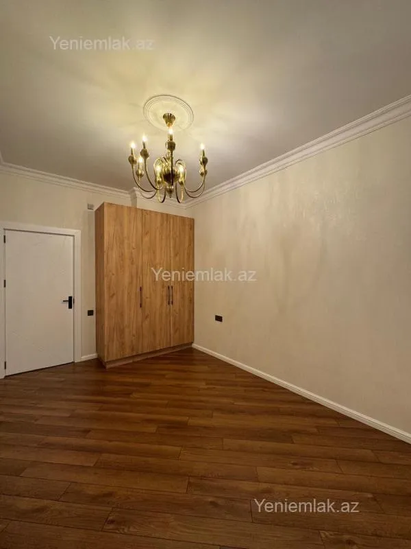 Satılır 3 otaqlı yeni tikili 105 m²