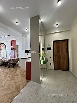 Satılır 3 otaqlı yeni tikili 70 m²