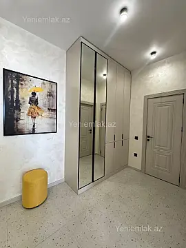 Satılır 3 otaqlı yeni tikili 70 m²