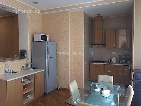 Satılır 3 otaqlı yeni tikili 105 m²