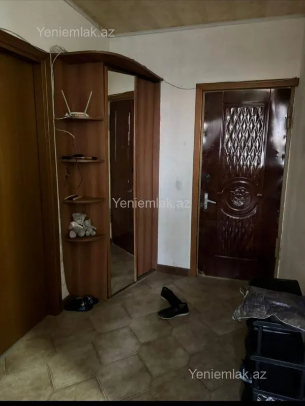 Satılır 3 otaqlı köhnə tikili 85 m²
