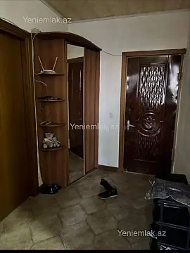 Satılır 3 otaqlı köhnə tikili 85 m²