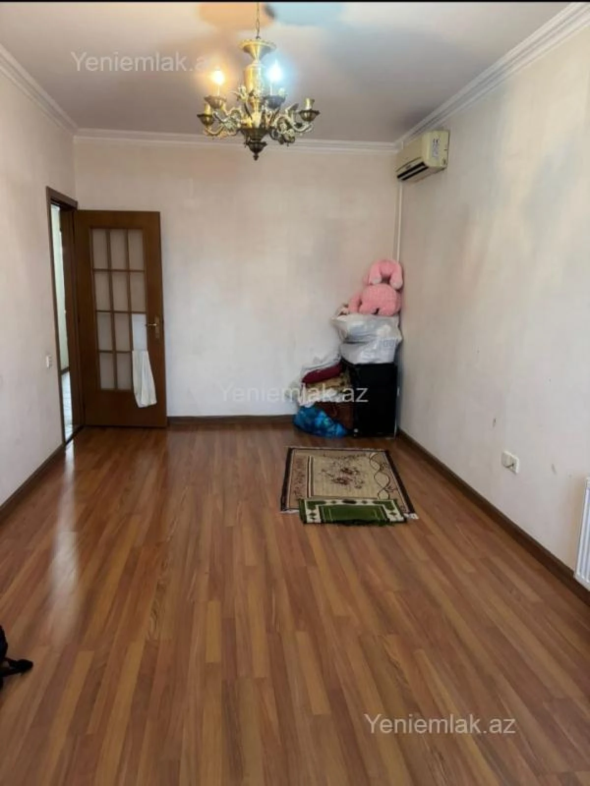 Satılır 3 otaqlı köhnə tikili 85 m²