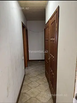 Satılır 3 otaqlı köhnə tikili 85 m²