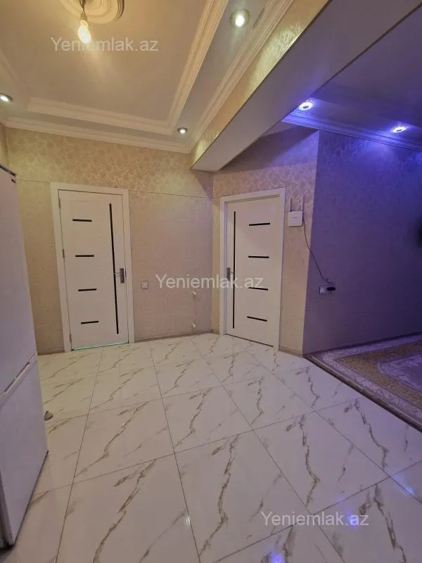 Satılır 2 otaqlı yeni tikili 61 m²