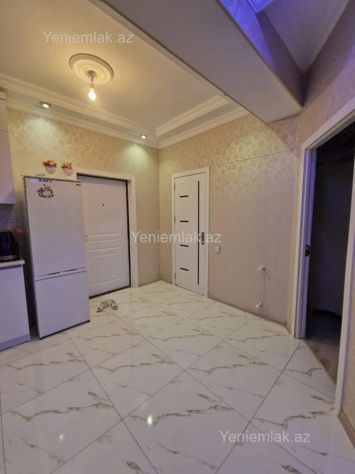 Satılır 2 otaqlı yeni tikili 61 m²