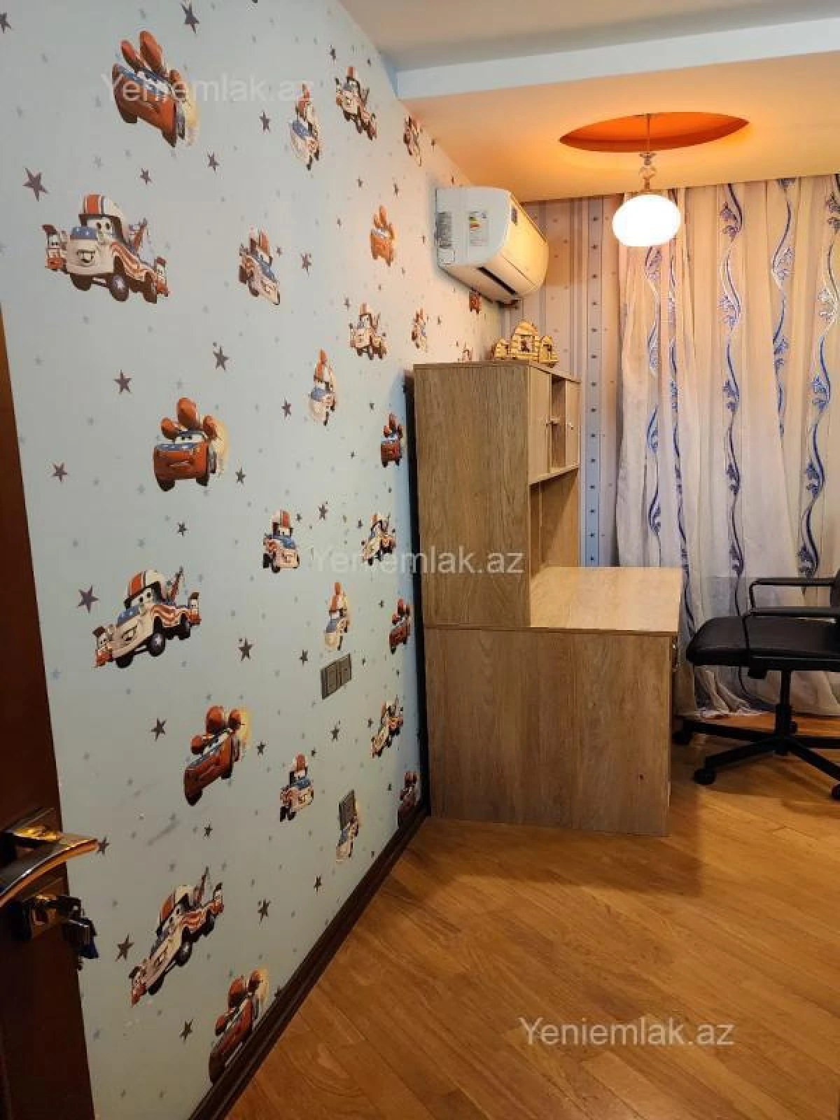 Satılır 3 otaqlı yeni tikili 80 m²