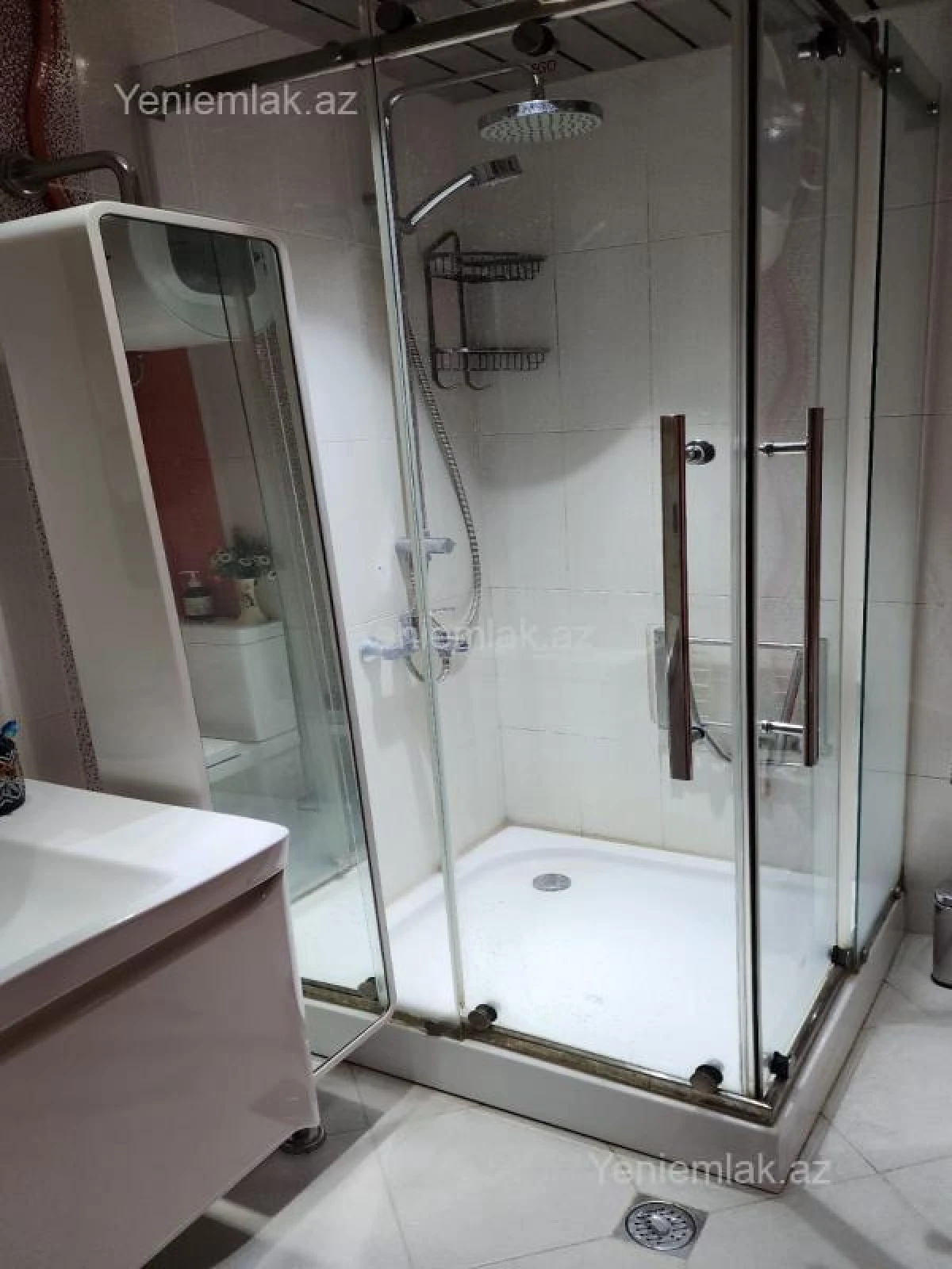 Satılır 3 otaqlı yeni tikili 80 m²