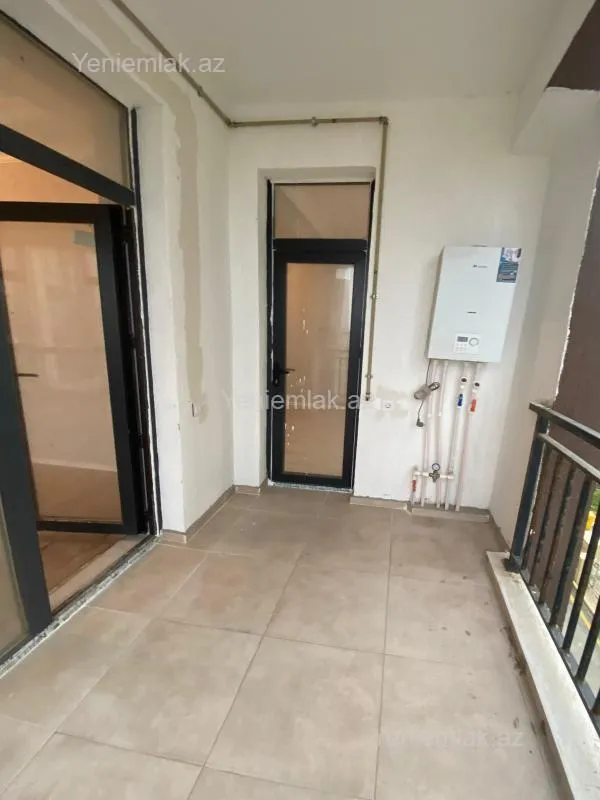 Satılır 3 otaqlı yeni tikili 95 m²