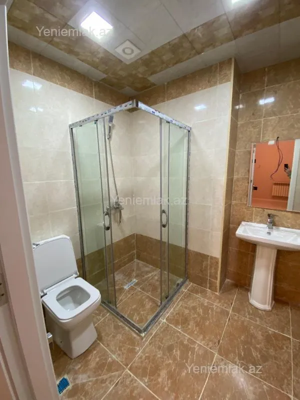 Satılır 3 otaqlı yeni tikili 95 m²