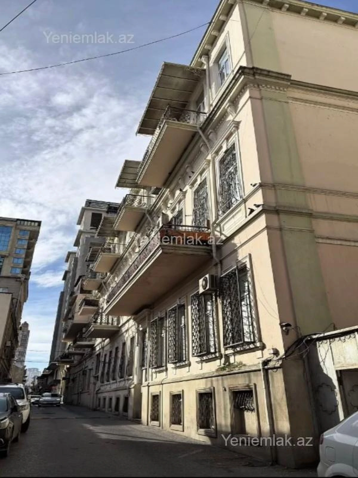 Satılır 3 otaqlı köhnə tikili 80 m²