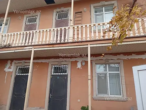 Satılır 8 otaqlı həyət evi 200 m² — Bakı, Suraxanı 8 otaq 200.00 m²