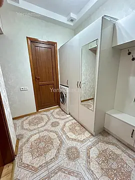 Satılır 2 otaqlı yeni tikili 60 m²