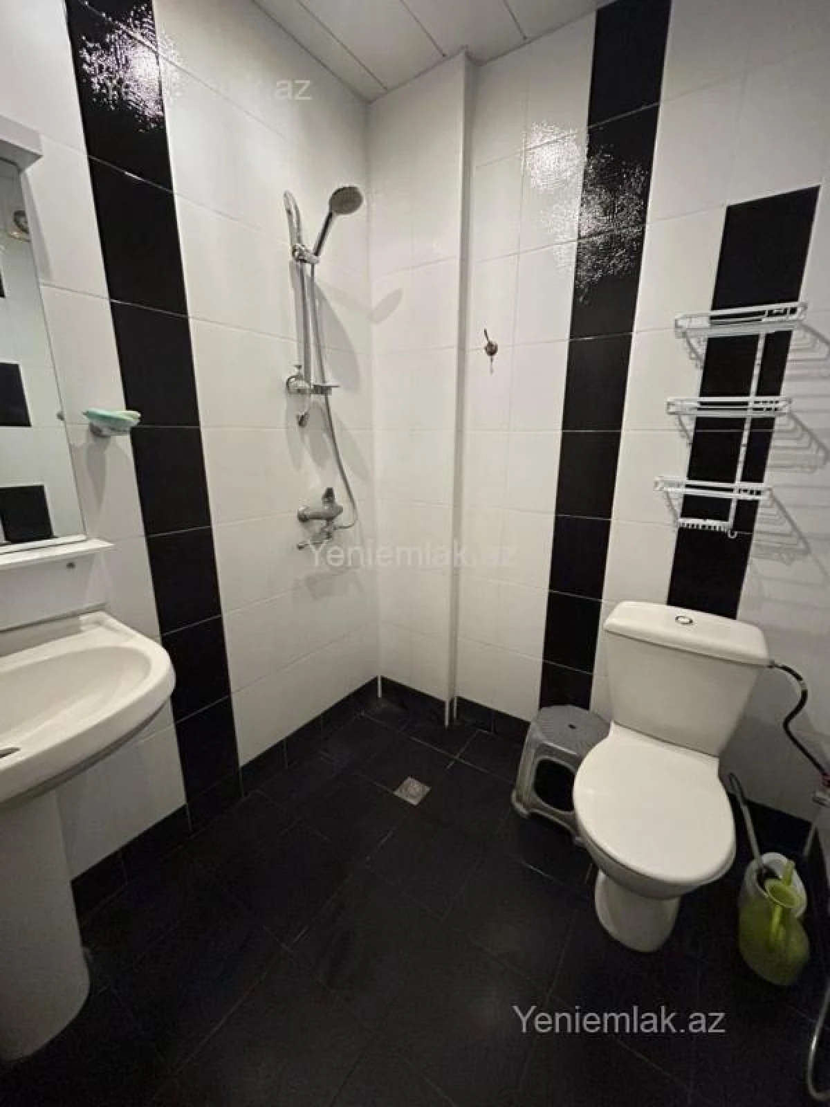 Satılır 2 otaqlı yeni tikili 60 m²