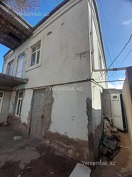 Satılır 6 otaqlı həyət evi 180 m²
