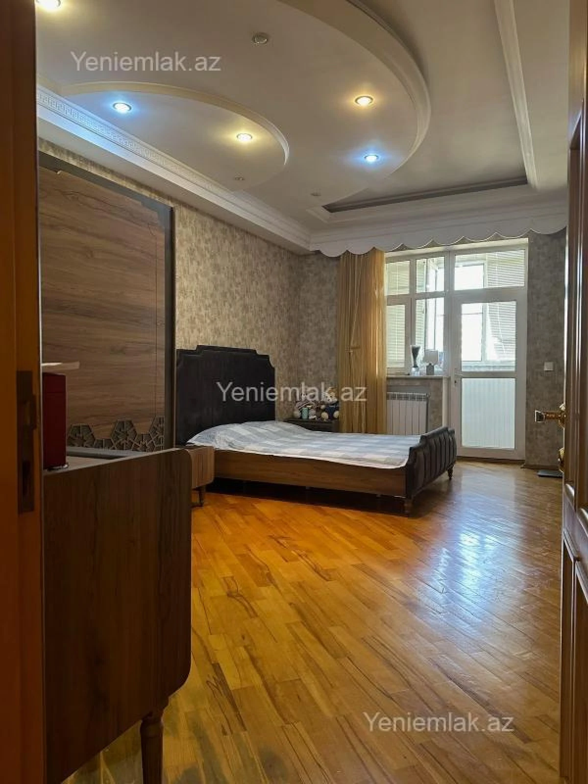 Satılır 3 otaqlı yeni tikili 138 m²