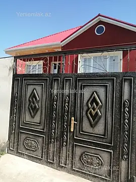 Satılır 3 otaqlı həyət evi 100 m²