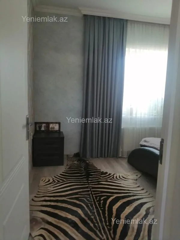 Satılır 3 otaqlı həyət evi 100 m²