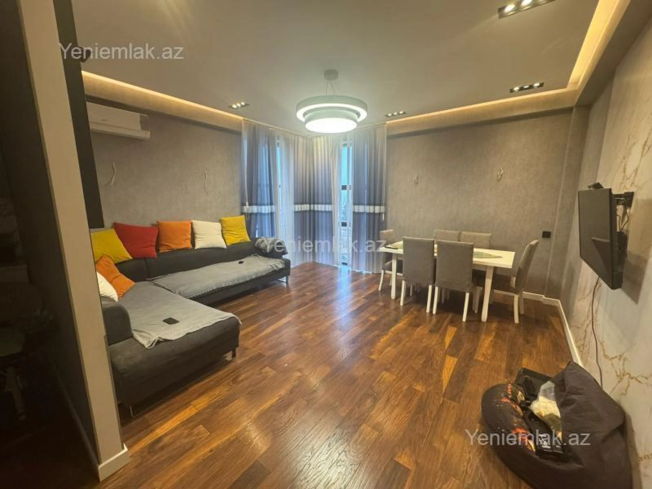 Satılır 3 otaqlı yeni tikili 95 m²