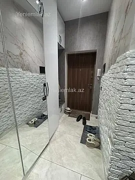 Satılır 3 otaqlı yeni tikili 95 m²